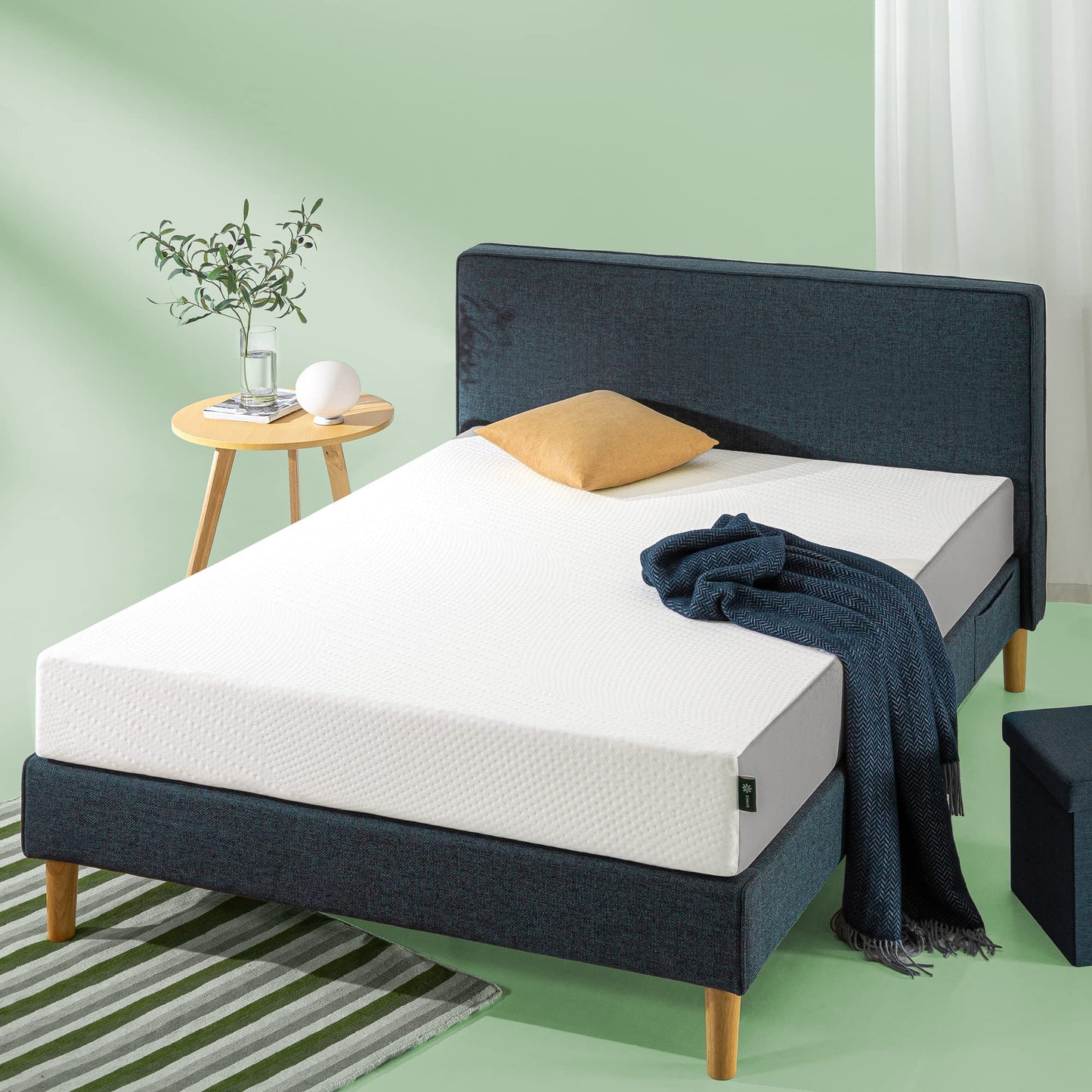 Zinus Queen Mattress, 8 Inch Cooling Essential Foam Mattress. Phil and gazelle mattress.